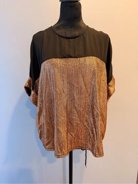 Black & Metallic Gold Short Sleeve Blouse